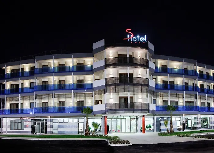S Hotel