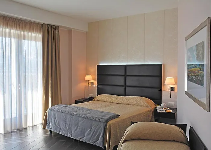 S Hotel